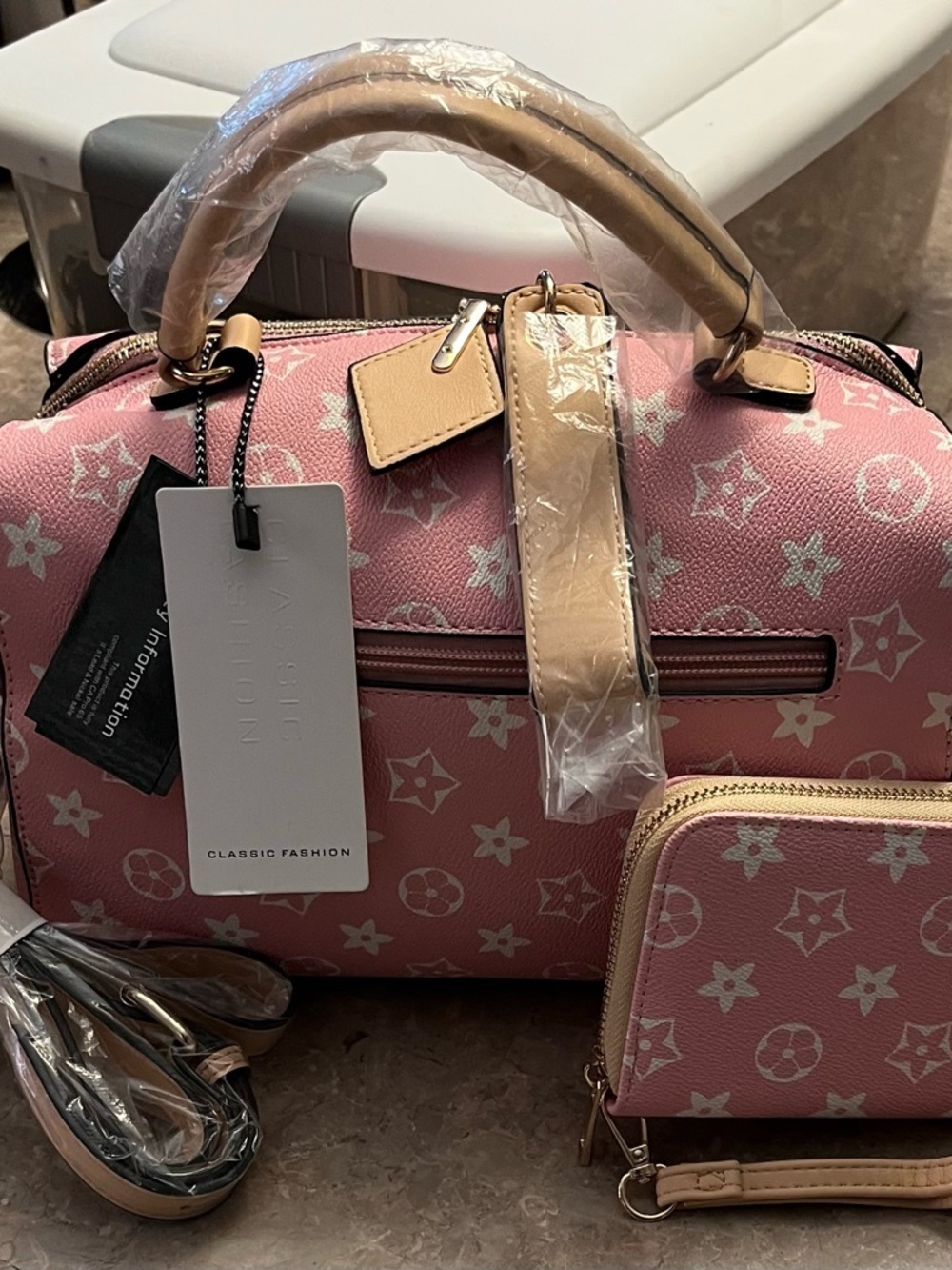 NWT Classic Fashion Designer Inspire Pink Monogram Top Handle CB/SH & Wallet Set